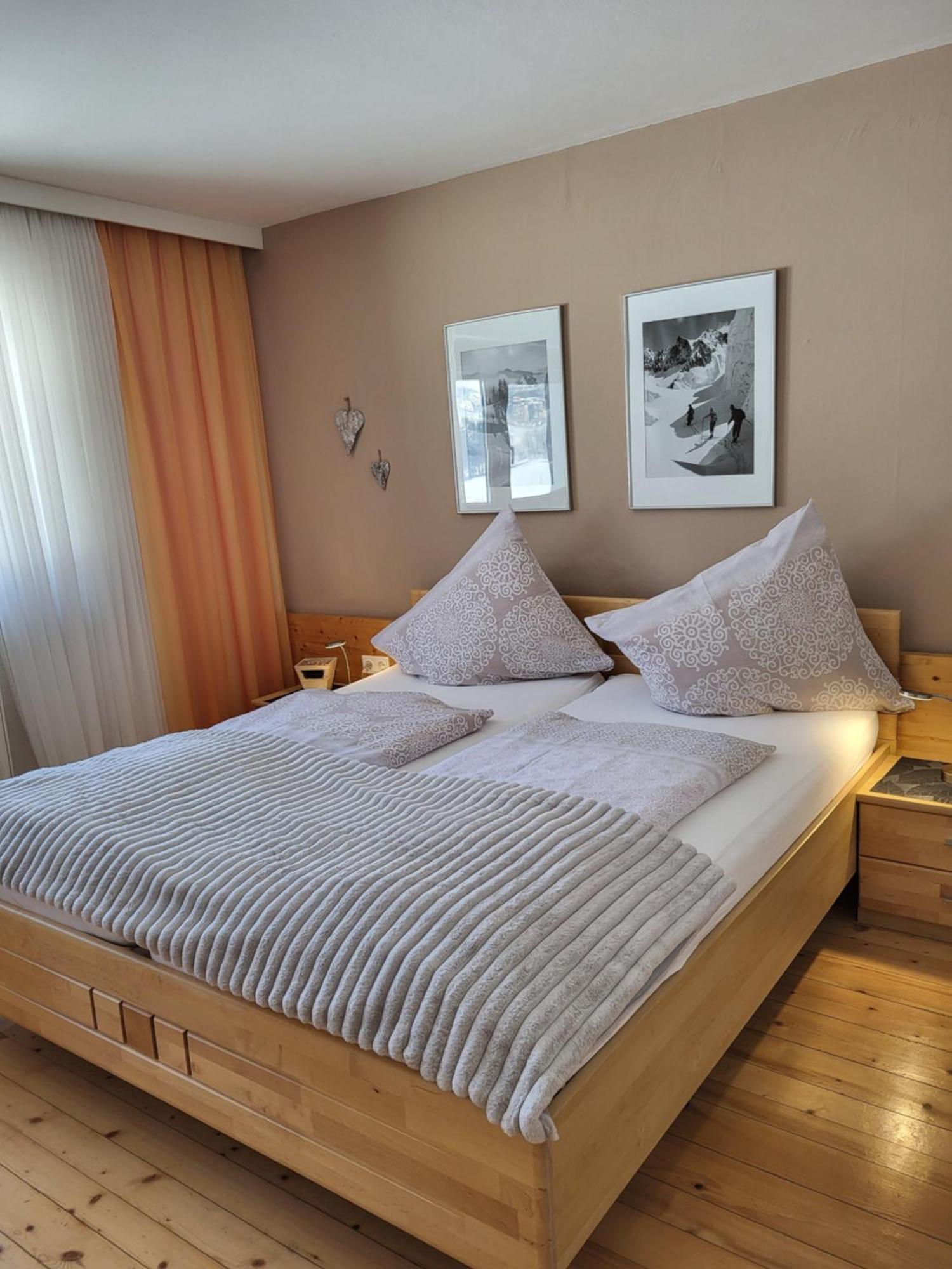 Apartment Bei Anna 쉴리테르스 외부 사진